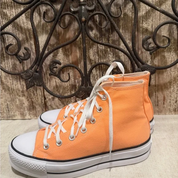 PLATFORM CONVERSE CTAS LIFT HI BRAND 🔥 NEW - Picture 8 of 10